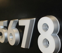 LED發(fā)光樹(shù)脂字4